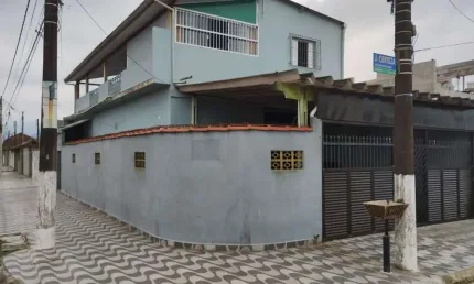 Sobrado com 4 dormitórios à venda, 250 m² - Maracanã - Praia Grande/SP