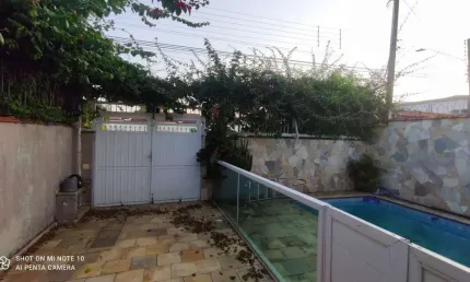 Casa com 2 dormitórios à venda, 200 m² - Balneário Flórida - Praia Grande/SP