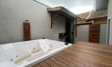 Casa com 2 dormitórios à venda, 75 m² por R$ 780.000,00 - Canto do Forte - Praia Grande/SP