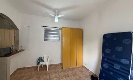 Kitnet / Stúdio para alugar na Rua Flamengo, 176, Guilhermina, Praia Grande