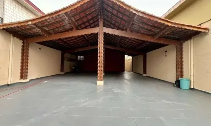 Sobrado com 1 dormitório à venda, 65 m² por R$ 280.000,00 - Aviação - Praia Grande/SP