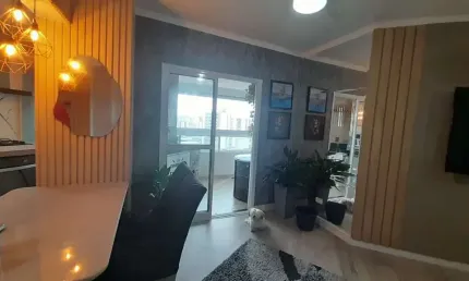 Apartamento à venda e locação na Guilhermina em Praia Grande - SP