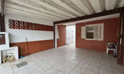 Casa com 2 quartos à venda na Rua Raja Atique, 266, Balneário Maracanã, Praia Grande