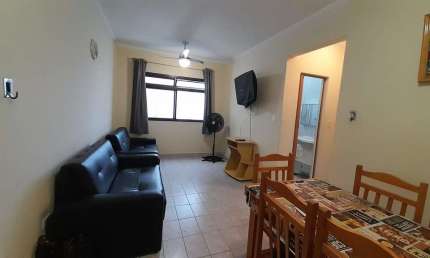 Apartamento à venda e para alugar na Aviação em Praia Grande - SP.