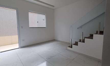 Sobrado com 2 dormitórios à venda, 53 m² por R$ 428.000,00 - Vila Assunção - Praia Grande/SP
