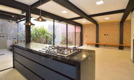 Casa com 2 dormitórios à venda, 200 m² por R$ 3.700.000,00 - Pinheiros - São Paulo/SP