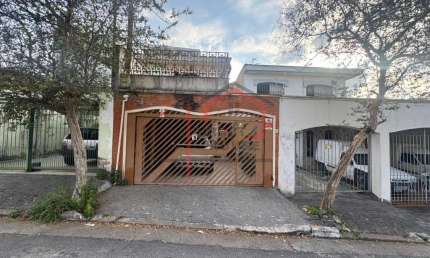 Casa de 179m² com 2 dormitorios(sendo 1 suite) 2 vagas de garagem em Vila Gomes  -  São Paulo