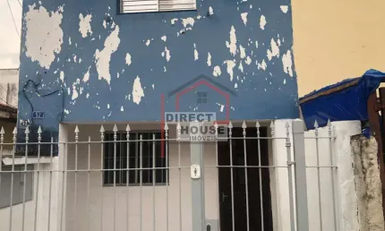 Casa com 2 quartos para alugar na Rua Dr. Rafael Descio, 52, Rio Pequeno, São Paulo