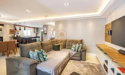 Casa com 4 quartos (3 suítes) à venda, 219 m² por R$2.028.00
