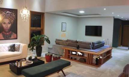 Casa com 3 quartos (3 suítes) à venda, 800 m² por R$2.200.00