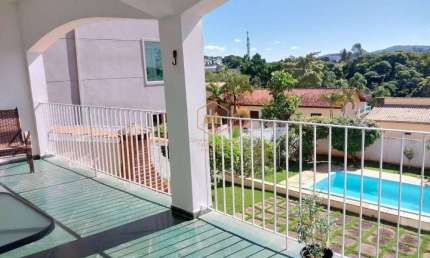 Casa com 3 quartos, 298 m², à venda por R$ 1.150.000