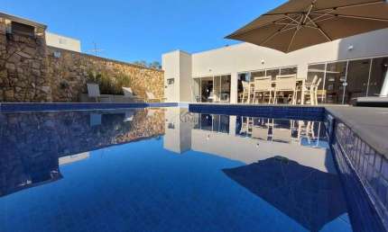 Casa com 5 dormitórios à venda, 666 m² por R$ 3.200.000,00 - Vila Inglesa - Indaiatuba/SP