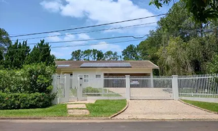 Lindíssima chácara com 3.000 m² de terreno no Vale das Laranjeiras