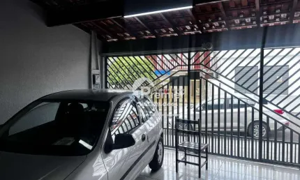 Casa térrea à venda no Jardim Alice, Indaiatuba/SP – 2 quartos, edícula e garagem para 2 carros.