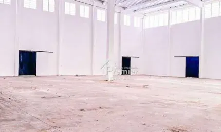 Galpão Estratégico para Localização em Indaiatuba/SP - 1.724m² no Comercial Vitória Martini
