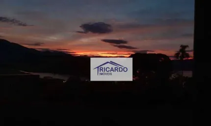 Chácara com 4 dormitórios à venda, 3000 m² por R$ 1.499.999,99 - Paiol Grande - Joanópolis/SP