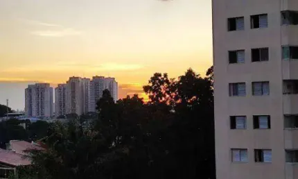 Apartamento 3 dormitorios, 1 suite à venda, Vila Augusta, Próximo ao Shopping Internacional Reformado