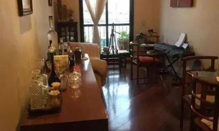 Lindo Apartamento Duplex Região Central de Guarulhos - Ótima Localização - Varanda Espaçosa e Agradável