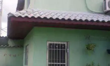 Sobrado à venda, 118 m² por R$ 450.000,00 - Jardim Adriane - Itaquaquecetuba/SP