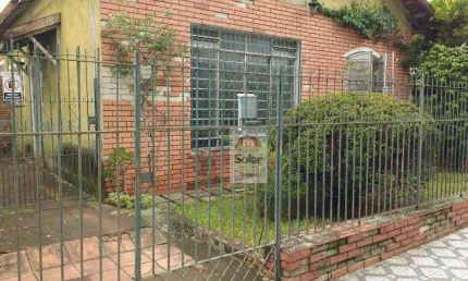 Casa com 3 quartos à venda na Rua Voluntário Penna Ramos, Centro, Taubaté