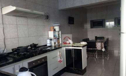 Casa com 3 dormitórios à venda, 200 m² por R$ 600.000,00 - Jardim Ana Emilia - Taubaté/SP