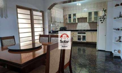 Casa à venda, 197 m² por R$ 590.000,00 - Vila Nossa Senhora das Graças - Taubaté/SP