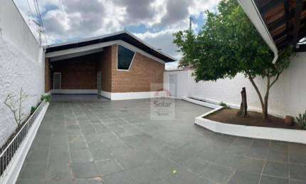 Casa com 3 dormitórios para alugar, 150 m² por R$ 2.500,00/mês - Estiva - Taubaté/SP