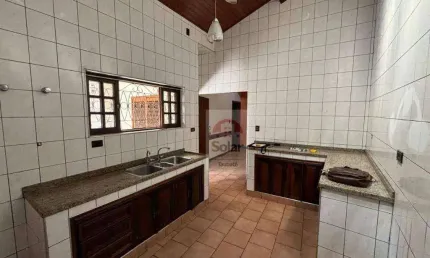 Casa com 3 dormitórios à venda, 151 m² por R$ 525.000,00 - Centro - Taubaté/SP