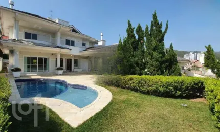 Casa com 3 quartos à venda na Rua Gênova, 139, Córrego Grande, Florianópolis, 305 m2 por R$ 2.970.000