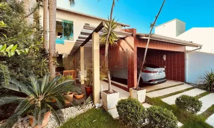 Casa com 3 quartos à venda na Rua Felipe Neves, 557, Canto, Florianópolis, 165 m2 por R$ 1.250.000