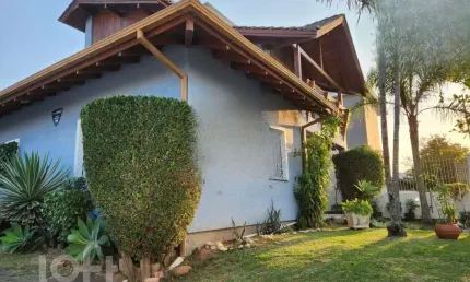 Casa com 3 quartos à venda na Avenida Tucumã, 295, Campeche, Florianópolis, 140 m2 por R$ 2.200.000