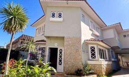 Casa com 4 quartos à venda na Rua Santa Luzia, 206, Trindade, Florianópolis, 240 m2 por R$ 2.500.000