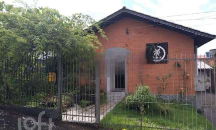 Casa com 3 quartos à venda na Rua Professora Maria Madalena Moura Ferro, 205, Estreito, Florianópolis, 150 m2 por R$ 799.900