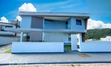 Casa com 3 quartos à venda na Rodovia Doutor Antônio Luiz Moura Gonzaga, 3310, Rio Tavares, Florianópolis, 180 m2 por R$ 1.990.000