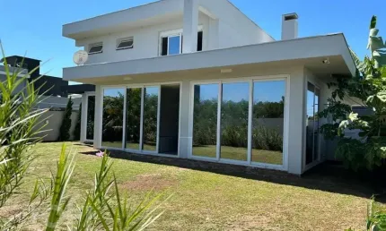 Casa em condomínio fechado com 4 quartos à venda na Rodovia Aparício Ramos Cordeiro, 190, Campeche, Florianópolis, 306 m2 por R$ 2.800.000