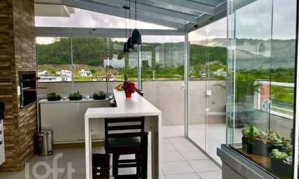 Apartamento com 2 quartos à venda na rua luiz elias daux, 1489, ingleses, florianópolis, 54 m2 por r$ 880.000