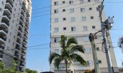 Apartamento para Locação em Pindamonhangaba / SP no bairro Centro