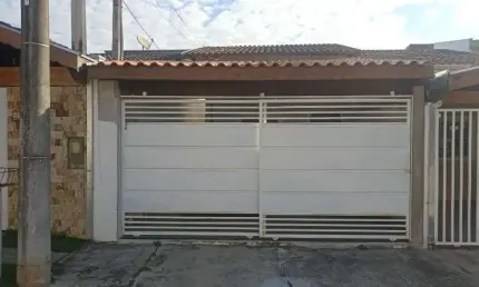 Casa com 2 quartos à venda no Residencial Mombaça I, Pindamonhangaba  por R$ 299.000
