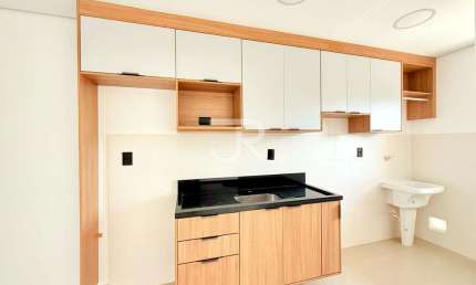 Apartamento com 3 quartos para alugar na Rua Ricardo Marcos de Madureira Moreira, Jardim Refúgio, Sorocaba