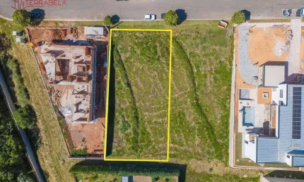 Terreno à venda, 860 m² por R$ 1.080.000,00 - Condomínio Campo de Toscana - Vinhedo/SP