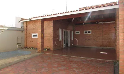 Casa com 4 quartos à venda, 162 m² por R$ 750.000 - Nova Piracicaba - Piracicaba/SP