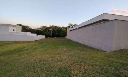 Terreno à venda, 377 m² por R$ 370.000,00 - Damha I - Piracicaba/SP