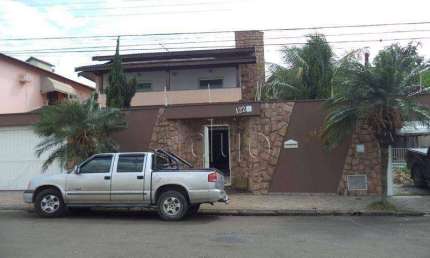Casa com 5 dormitórios, 480 m² - venda por R$ 2.500.000,00 ou aluguel por R$ 9.550,00/mês - Centro - Piracicaba/SP