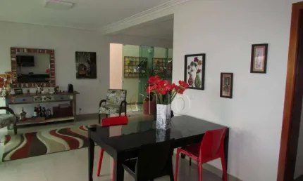 Casa com 6 dormitórios à venda, 500 m² por R$ 2.200.000,00 - Reserva do Engenho - Piracicaba/SP