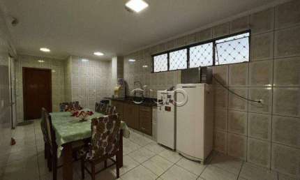 Casa à venda em Piracicaba no Jardim Monumento com 3 quartos, 291 m² por R$ 650.000,00