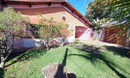 Casa com 4 dormitórios à venda, 421 m² por R$ 1.400.000,00 - Vila Fátima - Capivari/SP