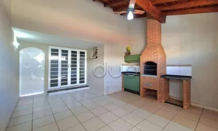 Casa com 2 dormitórios para alugar, 120 m² por R$ 2.521,47/mês - Água Branca - Piracicaba/SP