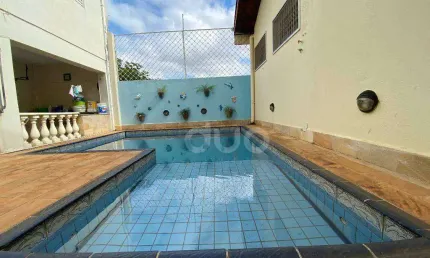 Casa com 4 dormitórios à venda, 280 m² por R$ 850.000,00 - Alto - Piracicaba/SP