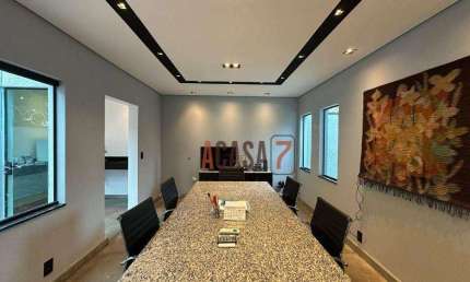 Casa comercial com 4 salas à venda no Centro, Sorocaba 