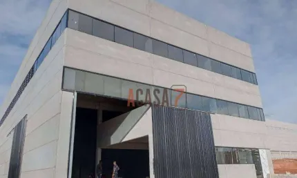 Galpão com 1.200 m² - venda ou aluguel - Iporanga - Sorocaba/SP